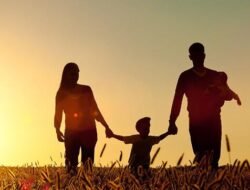 Psikolog: Libatkan Suami dalam Mengasuh Anak