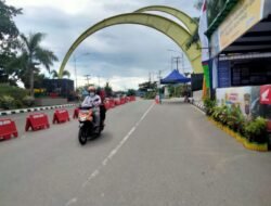 Pos Penyekatan Tugu Selamat Datang Dijaga Ketat, Petugas Kecualikan Mahasiswa