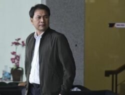 Bolos 3 Rapat Paripurna, Azis Syamsuddin Disebut Ada di Rumah