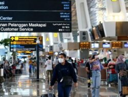 Antigen Jadi Syarat Naik Pesawat Jika PPKM Level 1-2