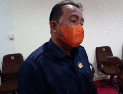 Jalan Rusak; Pasar Taman Rawa Indah Minim Pengunjung