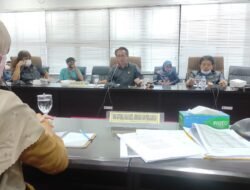 Rustam Pertanyakan Uang Kembalian di Toko Waralaba untuk Donasi