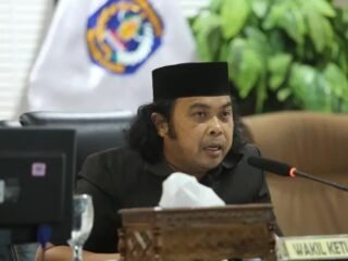 Pemerintah Berhasil Kurangi Banjir, AH Beri Respon Positif