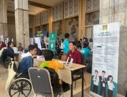 Pekerjakan Penyandang Disabilitas, Perusahaan Retail Eramart Raih Penghargaan dari Pemkot Samarinda