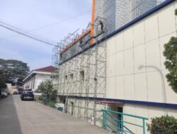 Pemasangan ACP di RSUD Taman Husada Hampir Rampung