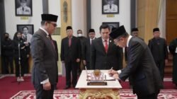 Usai Lantik JPT Pratama, Walikota Samarinda Tekankan Peningkatan Pelayanan Publik