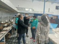Sidak MBG Bontang Tengah Malam, Agus Haris Bongkar Catatan Kebersihan dan Pendinginan Dapur